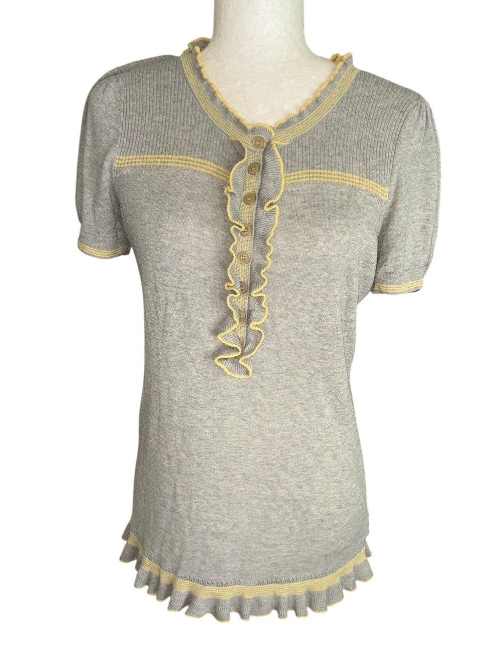 Juicy Couture Y2K Silk Blend Gray Yellow Ruffle Short Sleeve Knit Sweater Top L